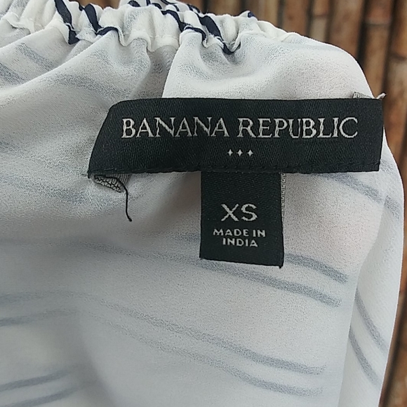 Banana Republic spaghetti straps shirt size XS - Picture 8 of 11
